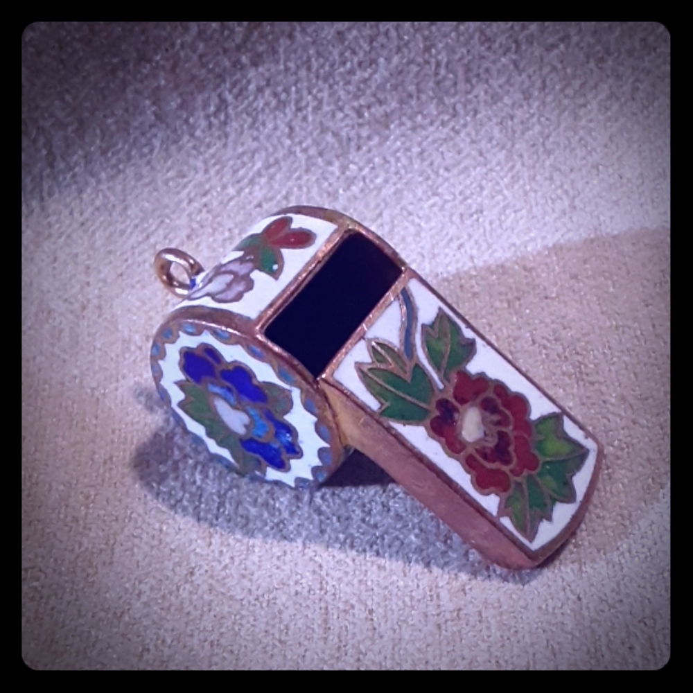 RARE FIND! VTG CHINESE cloisonne whistle pendant